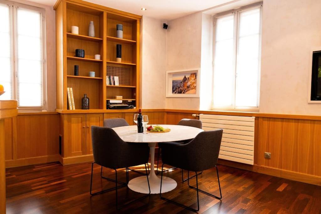 Appartement Annecy Centre Historique Parking Inclus Exterior photo